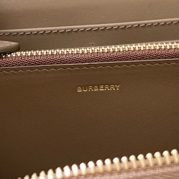 Burberry Zip Around Wallet in Earth - Picture 8 of 10
